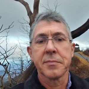 Meet your Posher, Jose